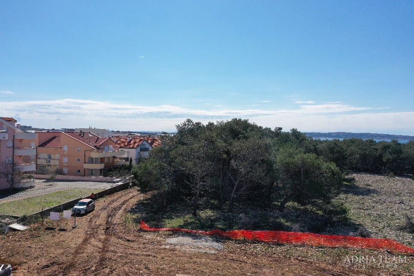 APARTMENTS IN A RESIDENTIAL BUILDING IN NEW CONSTRUCTION, 270 m FROM THE SEA - POVLJANA, PAG
