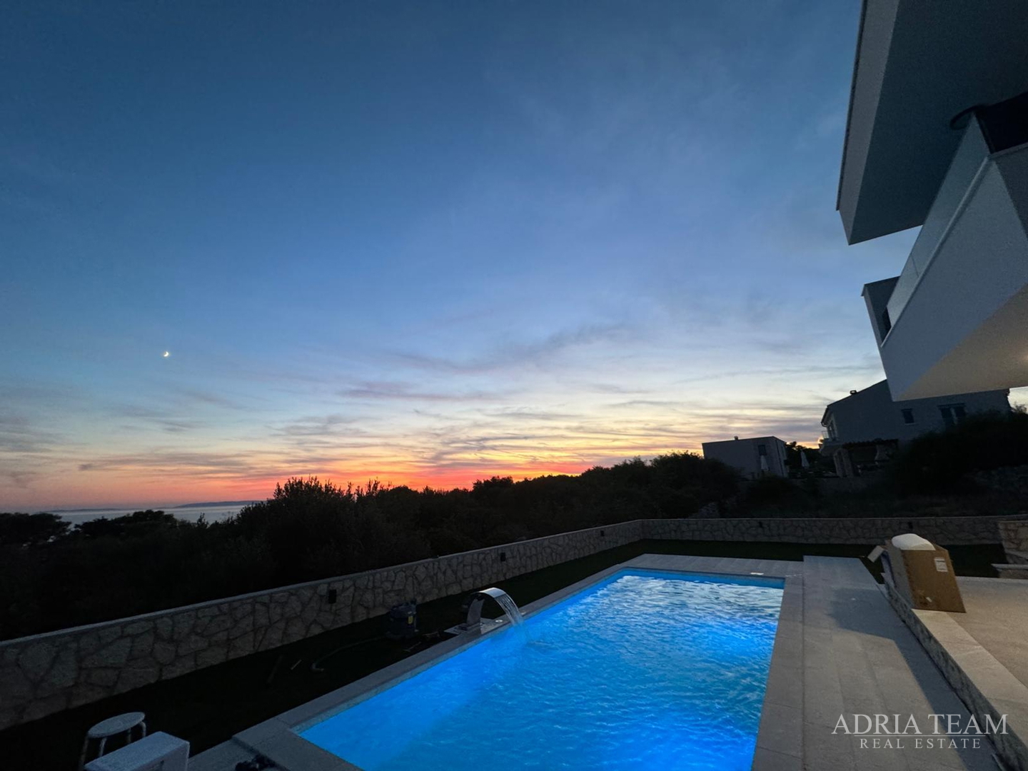 FAMILY HOUSES, NEW BUILD - NOVALJA, ŠKUNCINI APARTMENT