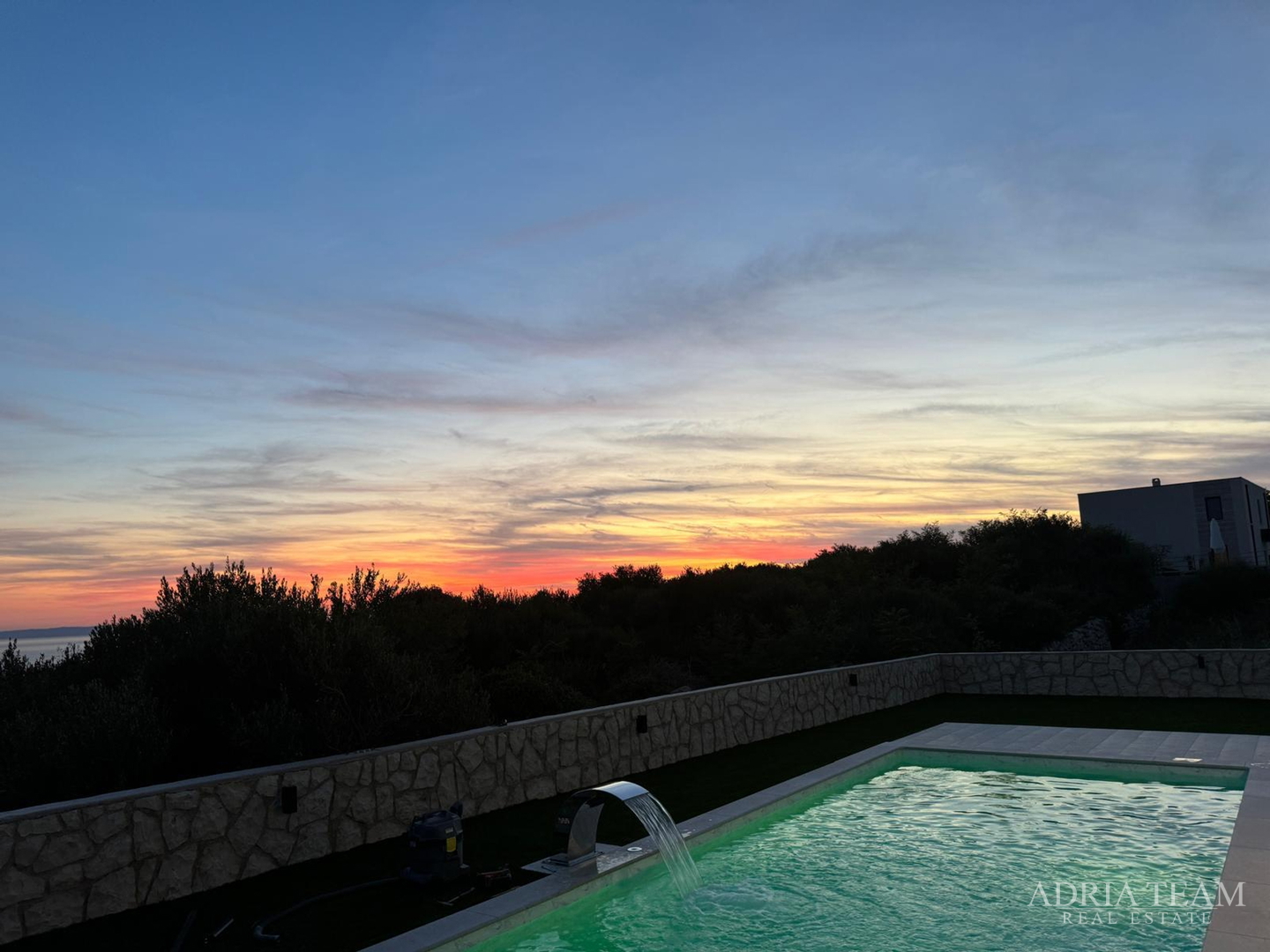 FAMILY HOUSES, NEW BUILD - NOVALJA, ŠKUNCINI APARTMENT