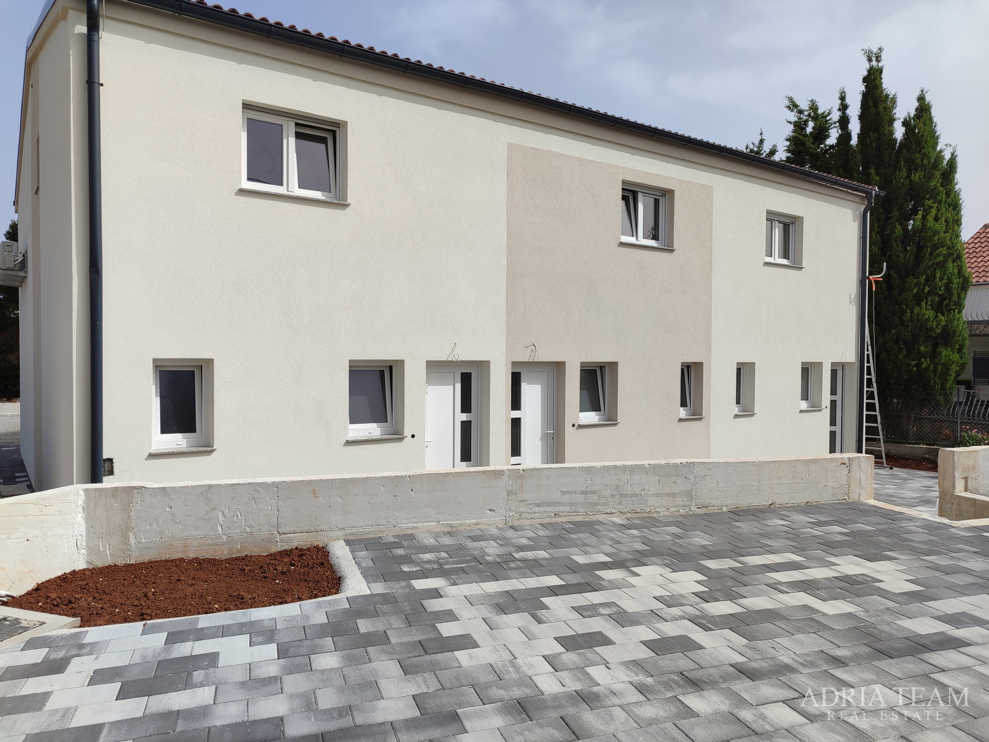 WOHNUNGEN IN EINEM WOHNHAUS, NEUBAU - PAŠMAN