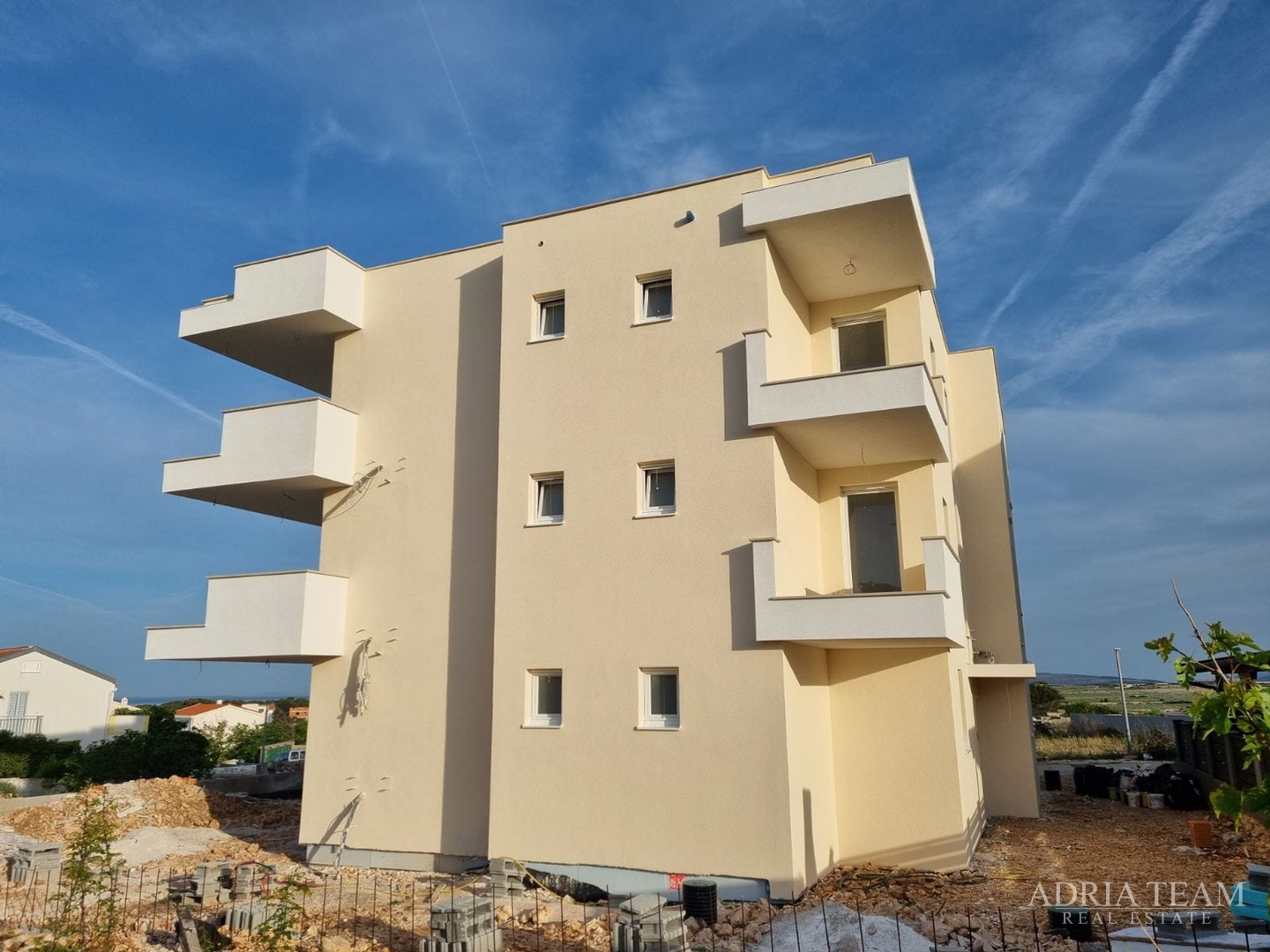 MEERBLICK-APARTMENTS, NEUBAU - POVLJANA, PAG