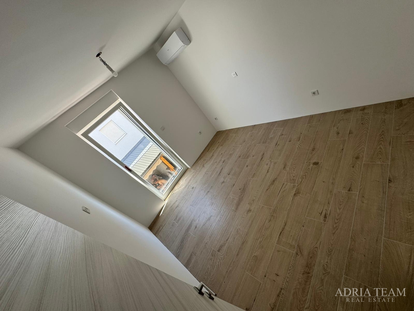 MEERBLICK-APARTMENTS, NEUBAU - POVLJANA, PAG