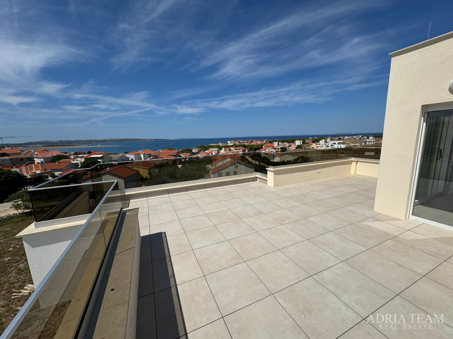 MEERBLICK-APARTMENTS, NEUBAU - POVLJANA, PAG