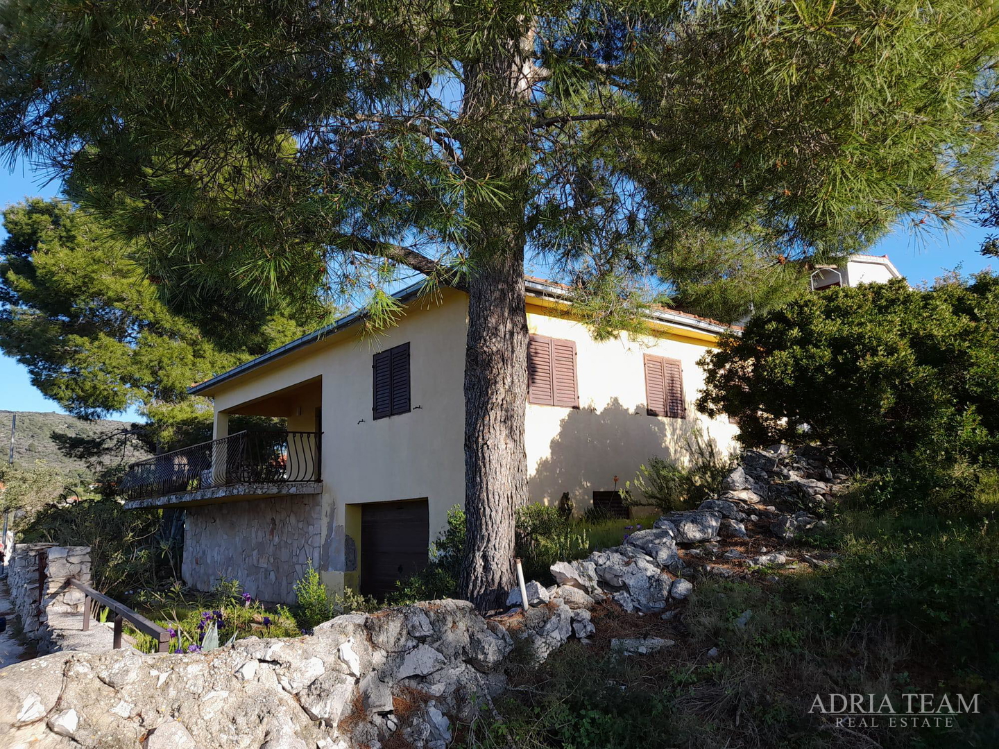 EKSKLUZIVNA PONUDA!! TOP POZICIJA!! PRVI RED DO MORA - KUĆA PRIZEMNICA S OTVORENIM POGLEDOM NA MORE, DRVENIK - DRVENIK VELIKI