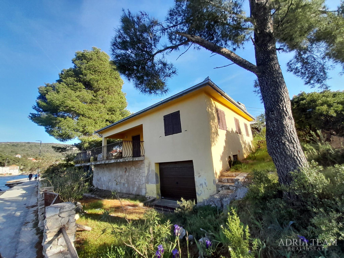 EKSKLUZIVNA PONUDA!! TOP POZICIJA!! PRVI RED DO MORA - KUĆA PRIZEMNICA S OTVORENIM POGLEDOM NA MORE, DRVENIK - DRVENIK VELIKI