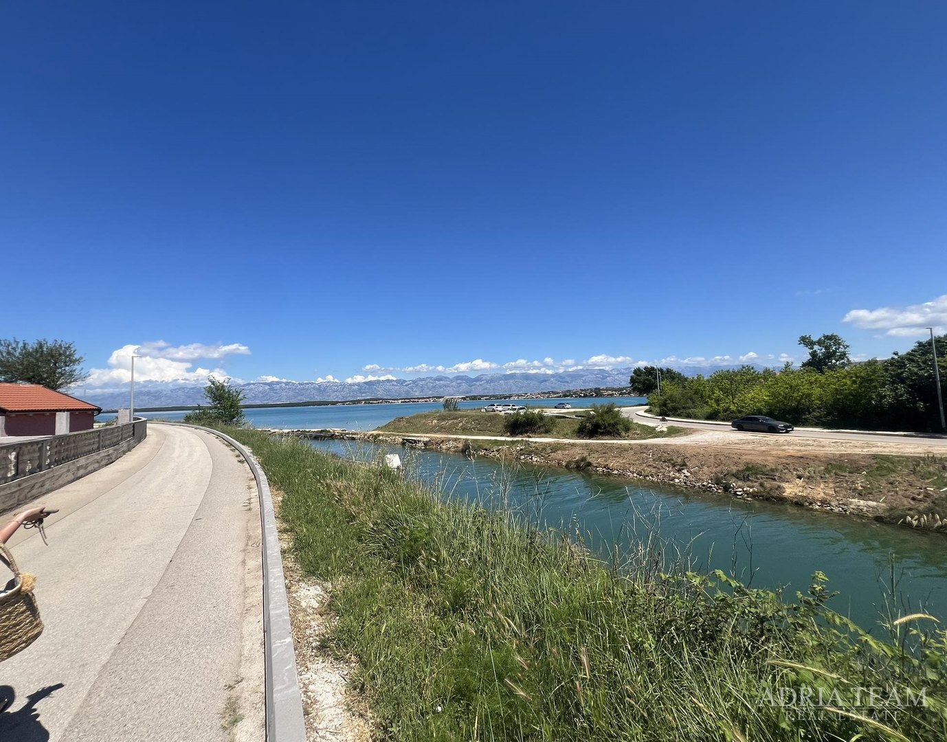 APARTMANI S POGLEDOM NA MORE, NOVOGRADNJA - NIN