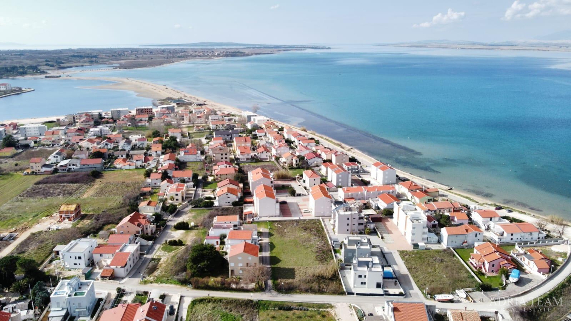 APARTMANI S POGLEDOM NA MORE, NOVOGRADNJA - NIN