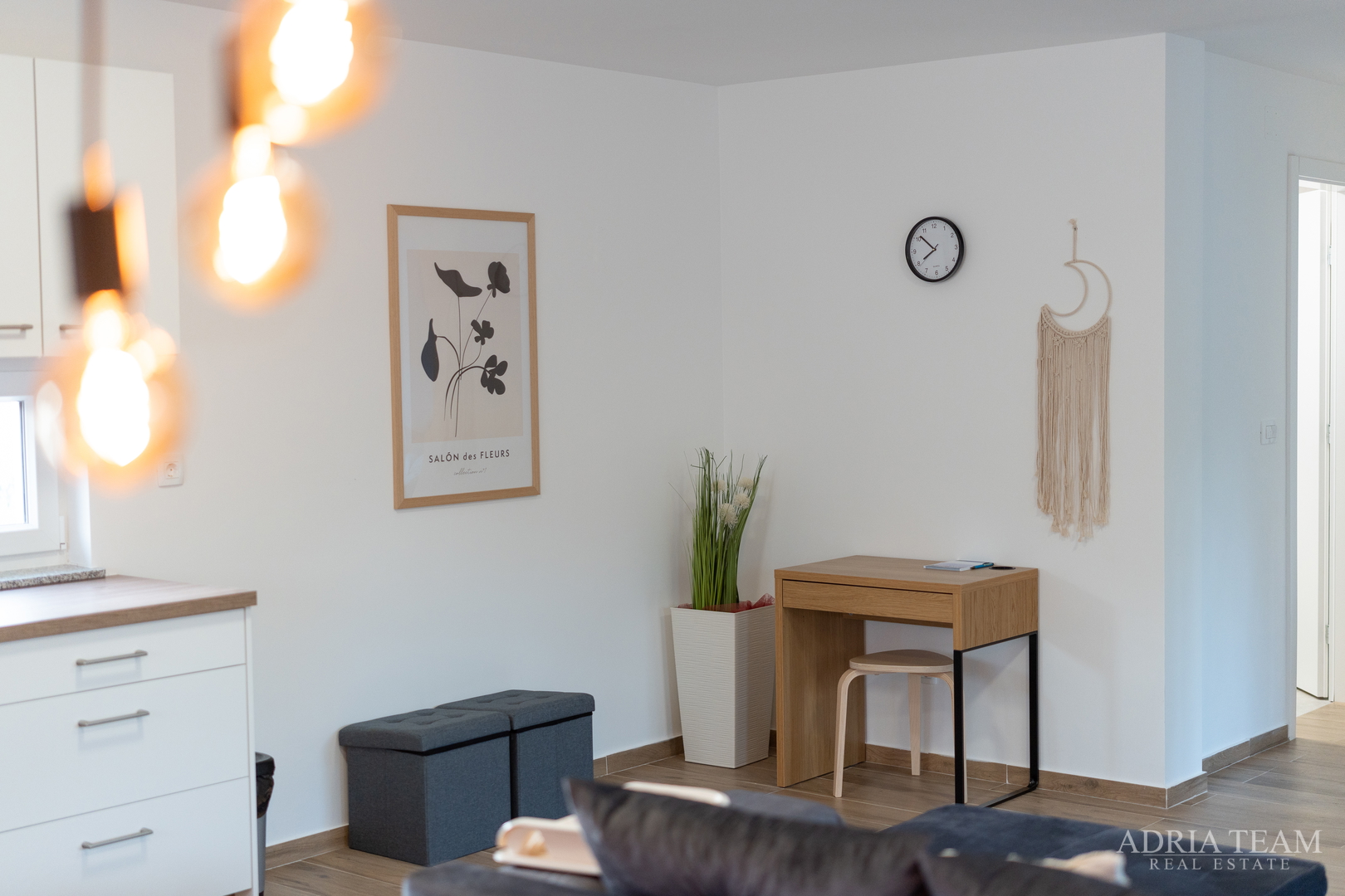 WOHNUNGEN IN EINEM WOHNHAUS - VIR