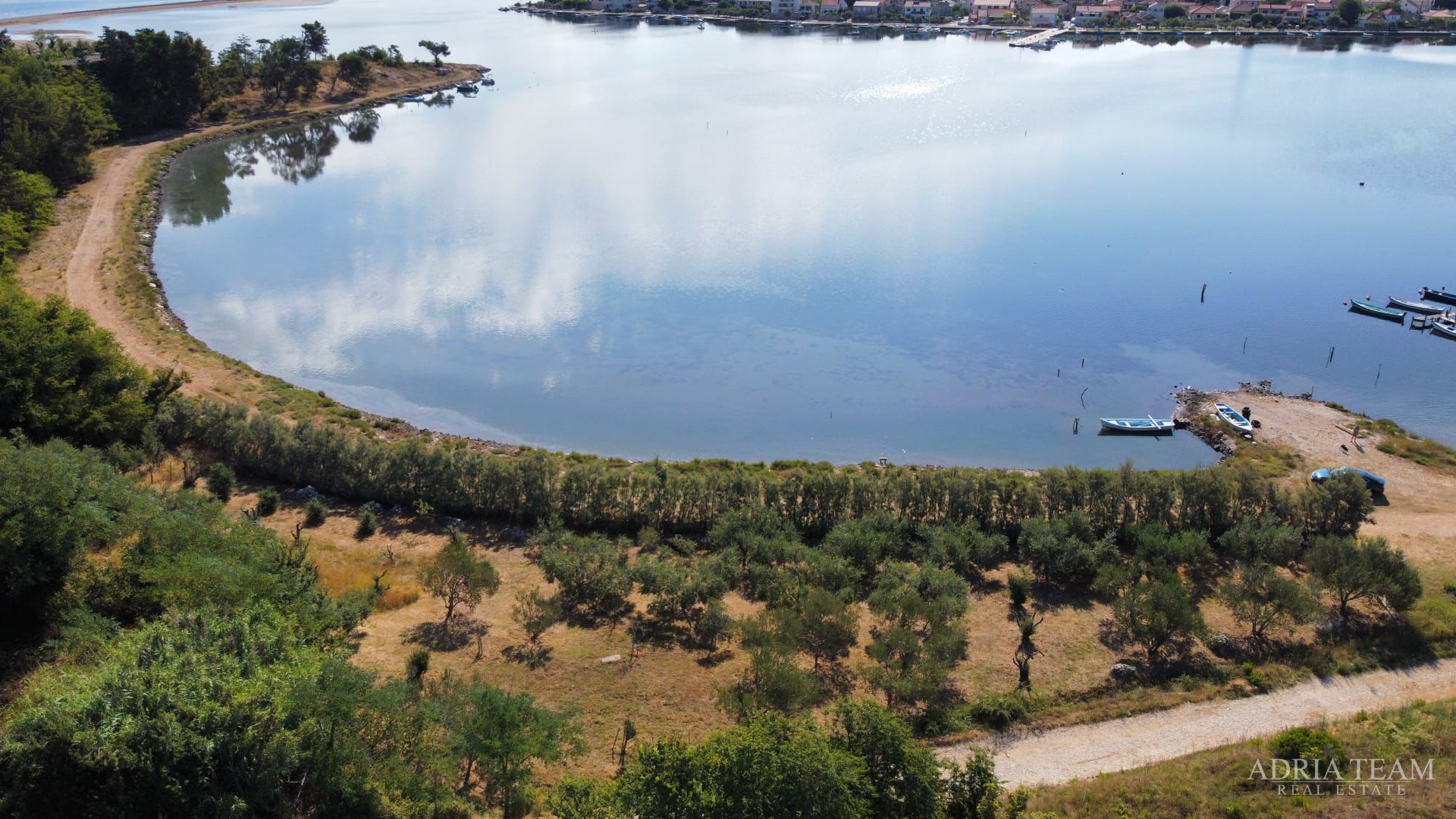 BAUGRUNDSTÜCK ERSTE REIHE AM MEER MIT VILLA-PROJEKT, TOP-LAGE!! - NIN-ZATON