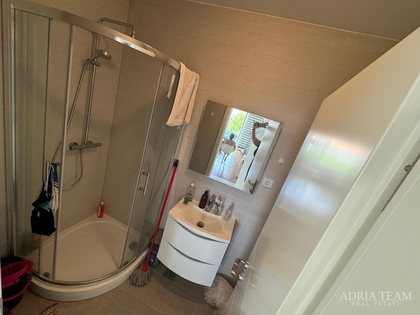 SALE!! APARTMENT WITH BEAUTIFUL VIEW IN THE FIRST ROW TO THE SEA - PAG, POVLJANA