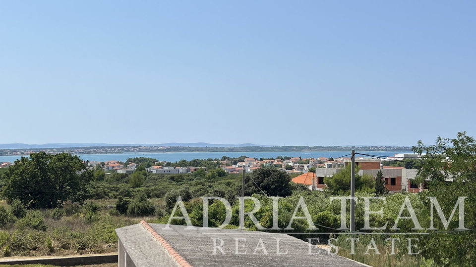 EXCELLENT OPPORTUNITY!! BUILDING LAND - 2814 m2 - PEACEFUL AND QUIET POSITION! SEA VIEW! VRSI - ZADAR