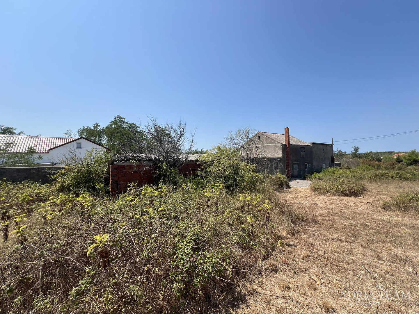 IZVRSNA PRILIKA!! GRAĐEVINSKO ZEMLJIŠTE - 2814 m2 - MIRNA I TIHA POZICIJA! POGLED NA MORE! VRSI - ZADAR