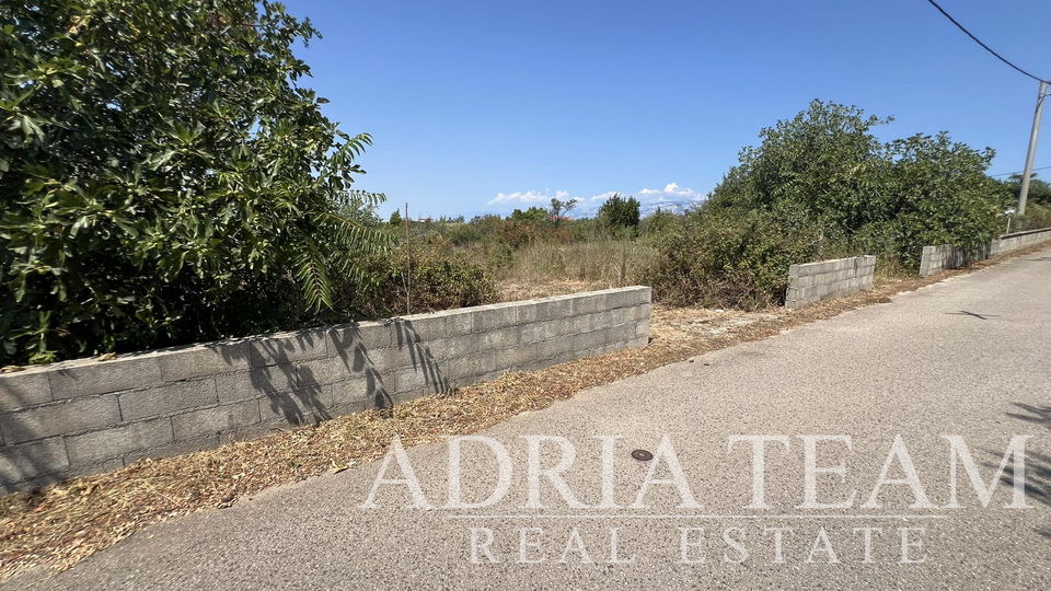 EXCELLENT OPPORTUNITY!! BUILDING LAND - 2814 m2 - PEACEFUL AND QUIET POSITION! SEA VIEW! VRSI - ZADAR