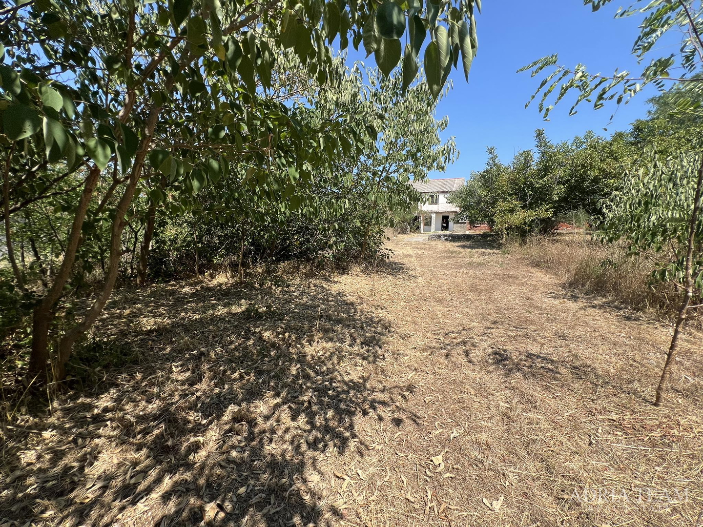 IZVRSNA PRILIKA!! GRAĐEVINSKO ZEMLJIŠTE - 2814 m2 - MIRNA I TIHA POZICIJA! POGLED NA MORE! VRSI - ZADAR