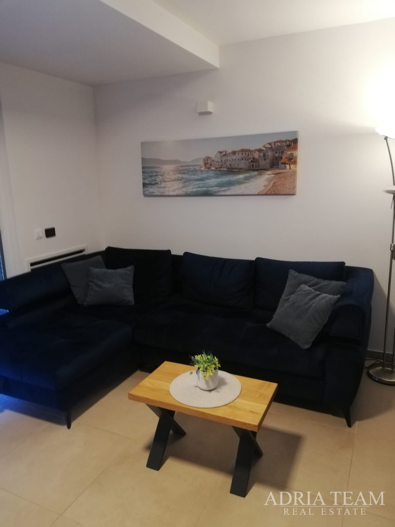 HERBSTAKTION! FERIENHAUS MIT POOL, 120 M VOM MEER ENTFERNT, NIN - ZADAR