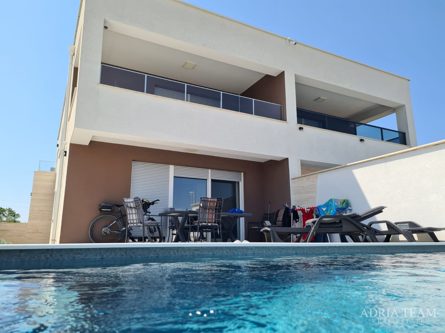 HERBSTAKTION! FERIENHAUS MIT POOL, 120 M VOM MEER ENTFERNT, NIN - ZADAR