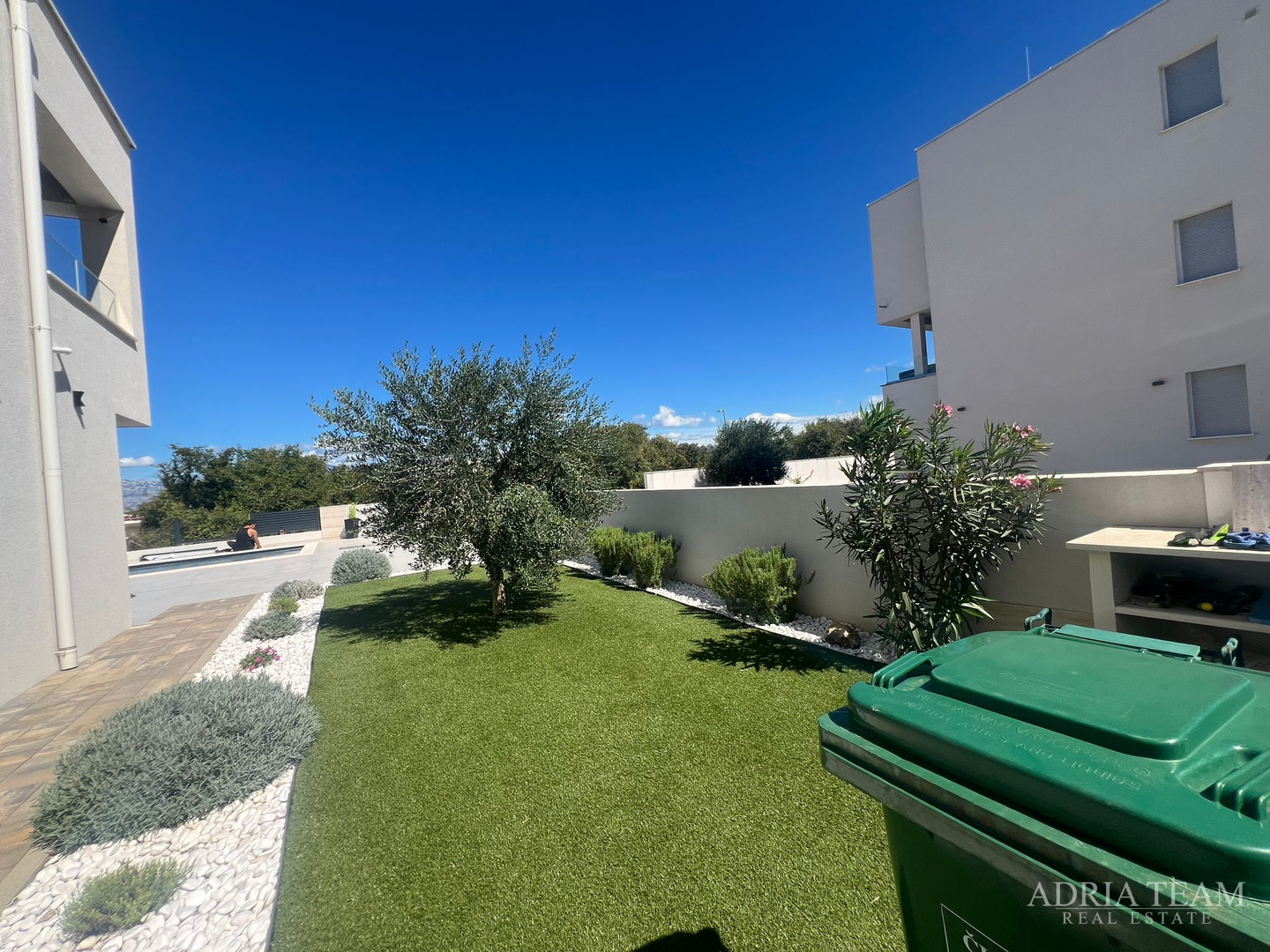 HERBSTAKTION! FERIENHAUS MIT POOL, 120 M VOM MEER ENTFERNT, NIN - ZADAR