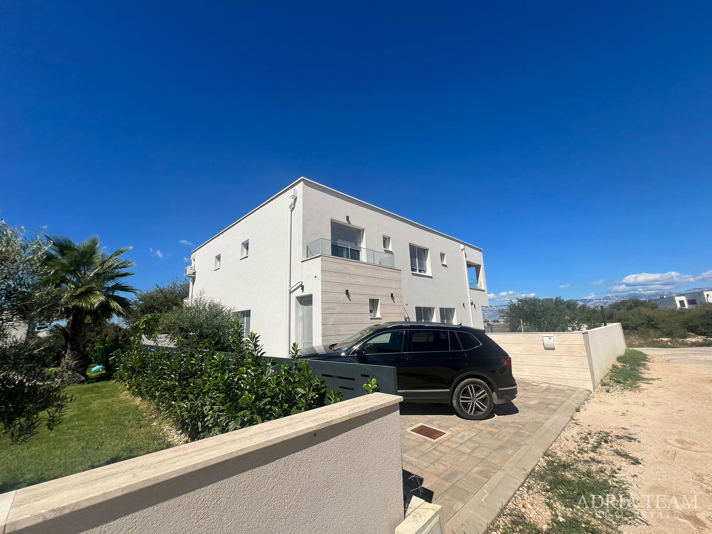HERBSTAKTION! FERIENHAUS MIT POOL, 120 M VOM MEER ENTFERNT, NIN - ZADAR