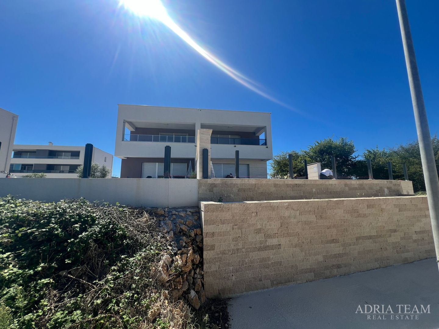 HERBSTAKTION! FERIENHAUS MIT POOL, 120 M VOM MEER ENTFERNT, NIN - ZADAR