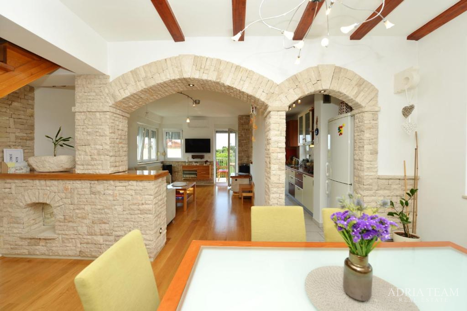 ZWEIETAGENWOHNUNG MIT AUFZUG UND MEERBLICK, NAHE ALLER EINRICHTUNGEN - RELJA, ZADAR