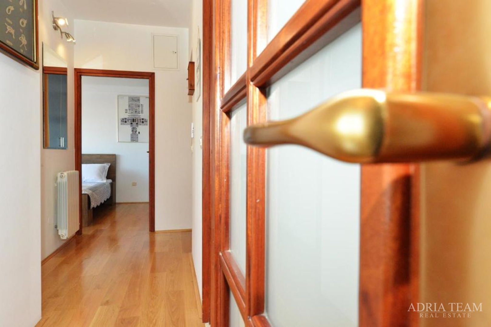 ZWEIETAGENWOHNUNG MIT AUFZUG UND MEERBLICK, NAHE ALLER EINRICHTUNGEN - RELJA, ZADAR