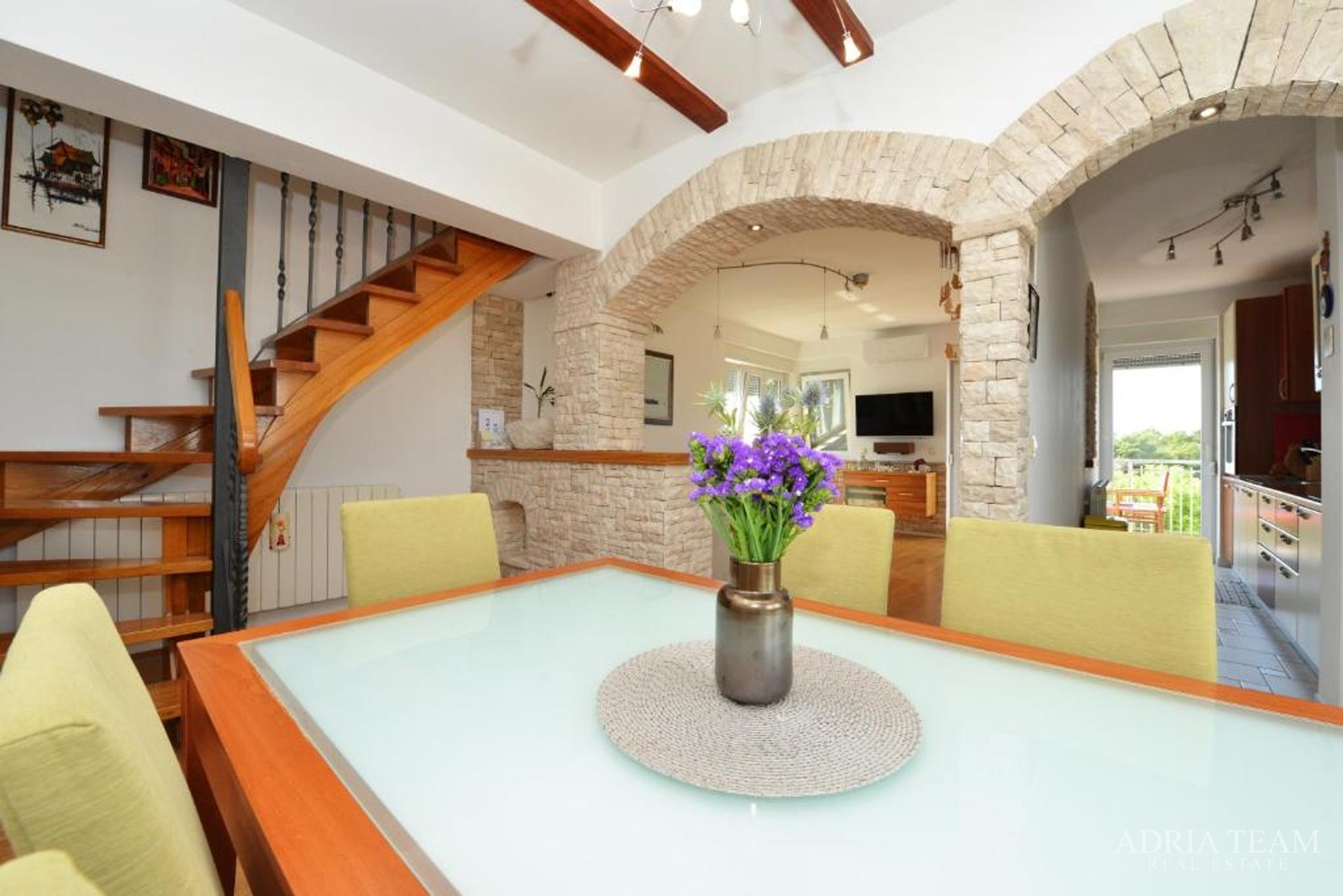 ZWEIETAGENWOHNUNG MIT AUFZUG UND MEERBLICK, NAHE ALLER EINRICHTUNGEN - RELJA, ZADAR