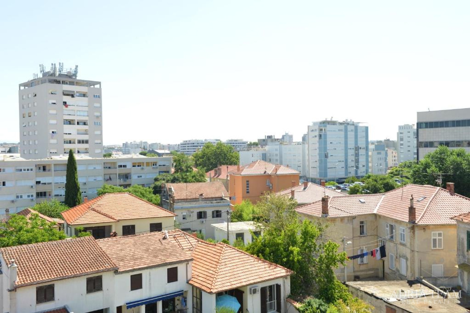 ZWEIETAGENWOHNUNG MIT AUFZUG UND MEERBLICK, NAHE ALLER EINRICHTUNGEN - RELJA, ZADAR
