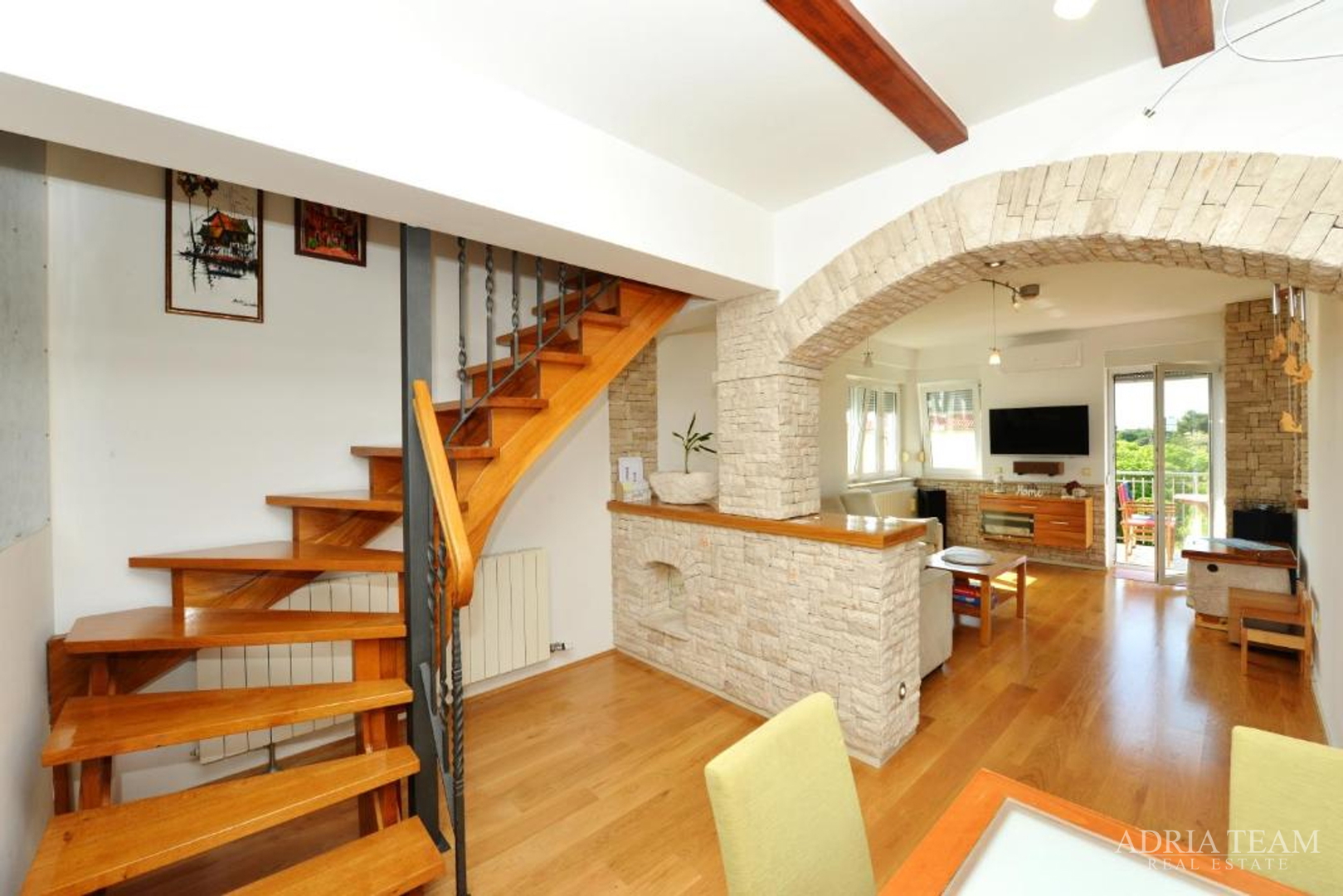 ZWEIETAGENWOHNUNG MIT AUFZUG UND MEERBLICK, NAHE ALLER EINRICHTUNGEN - RELJA, ZADAR