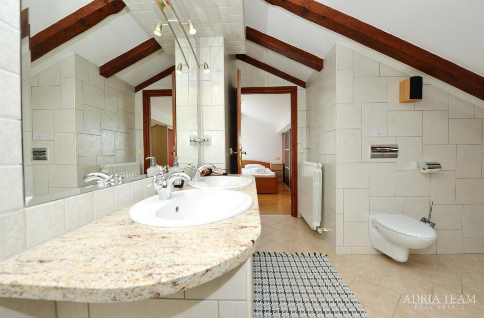 ZWEIETAGENWOHNUNG MIT AUFZUG UND MEERBLICK, NAHE ALLER EINRICHTUNGEN - RELJA, ZADAR