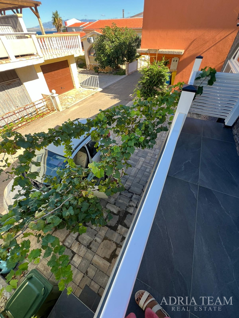 KUĆA S POGLEDOM NA MORE - VIR