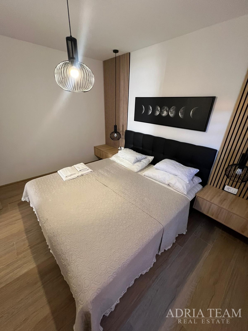 KUĆA S POGLEDOM NA MORE - VIR