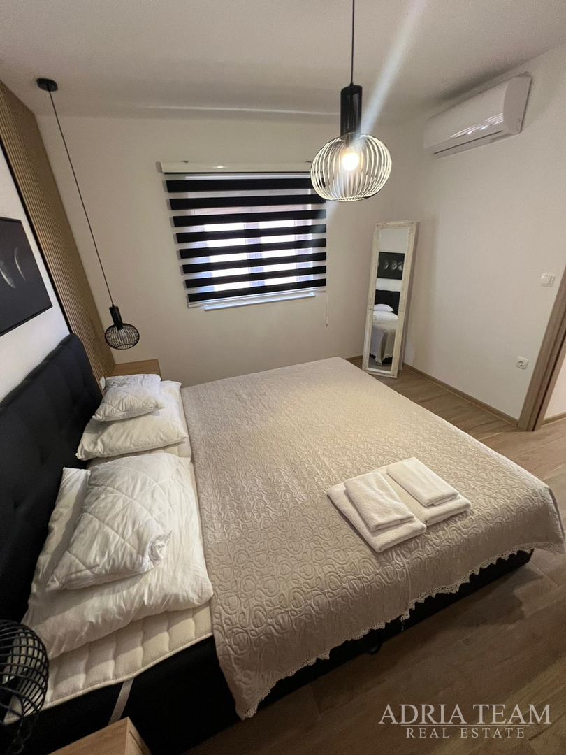 KUĆA S POGLEDOM NA MORE - VIR