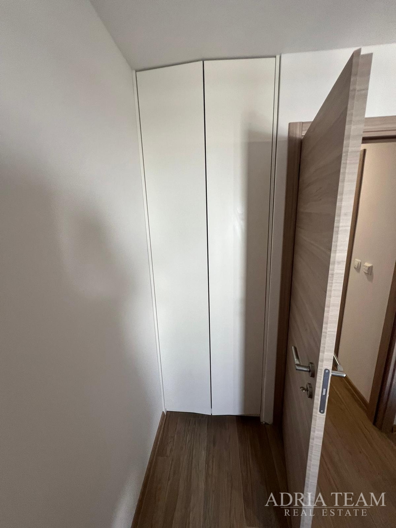 KUĆA S POGLEDOM NA MORE - VIR