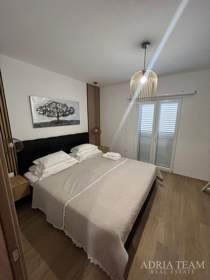 KUĆA S POGLEDOM NA MORE - VIR