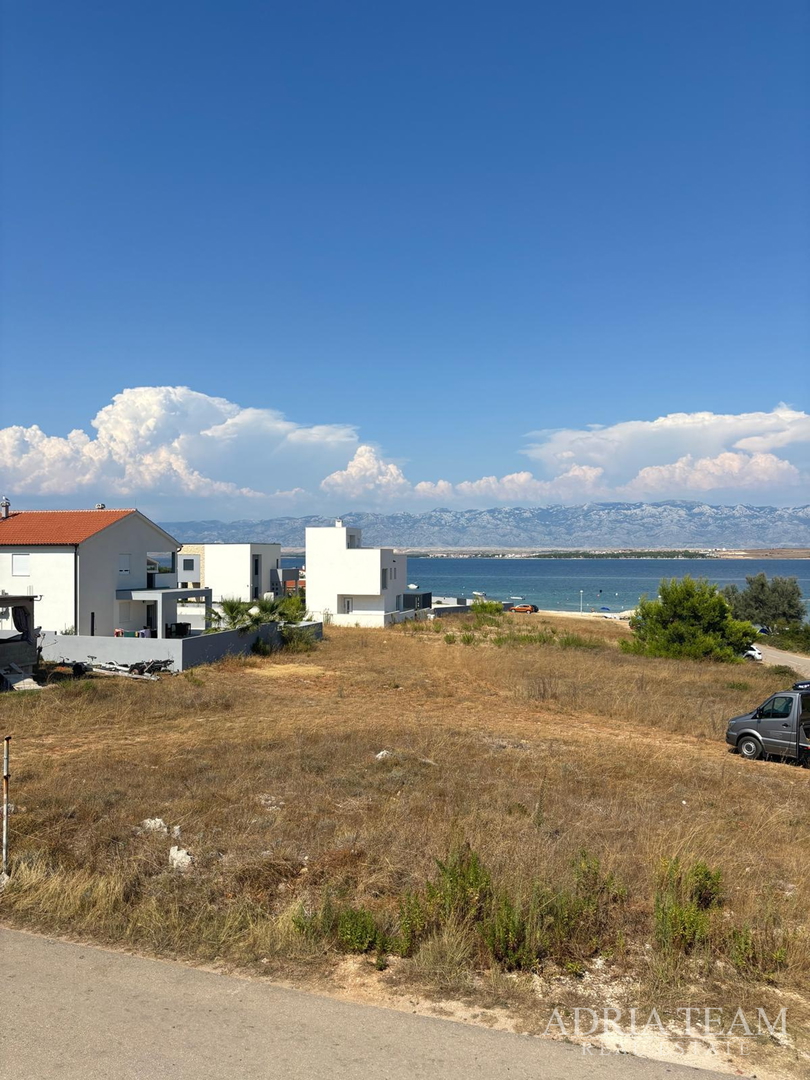 KUĆA S GARAŽOM TE OTVORENIM POGLEDOM NA MORE I PLANINE - VIR