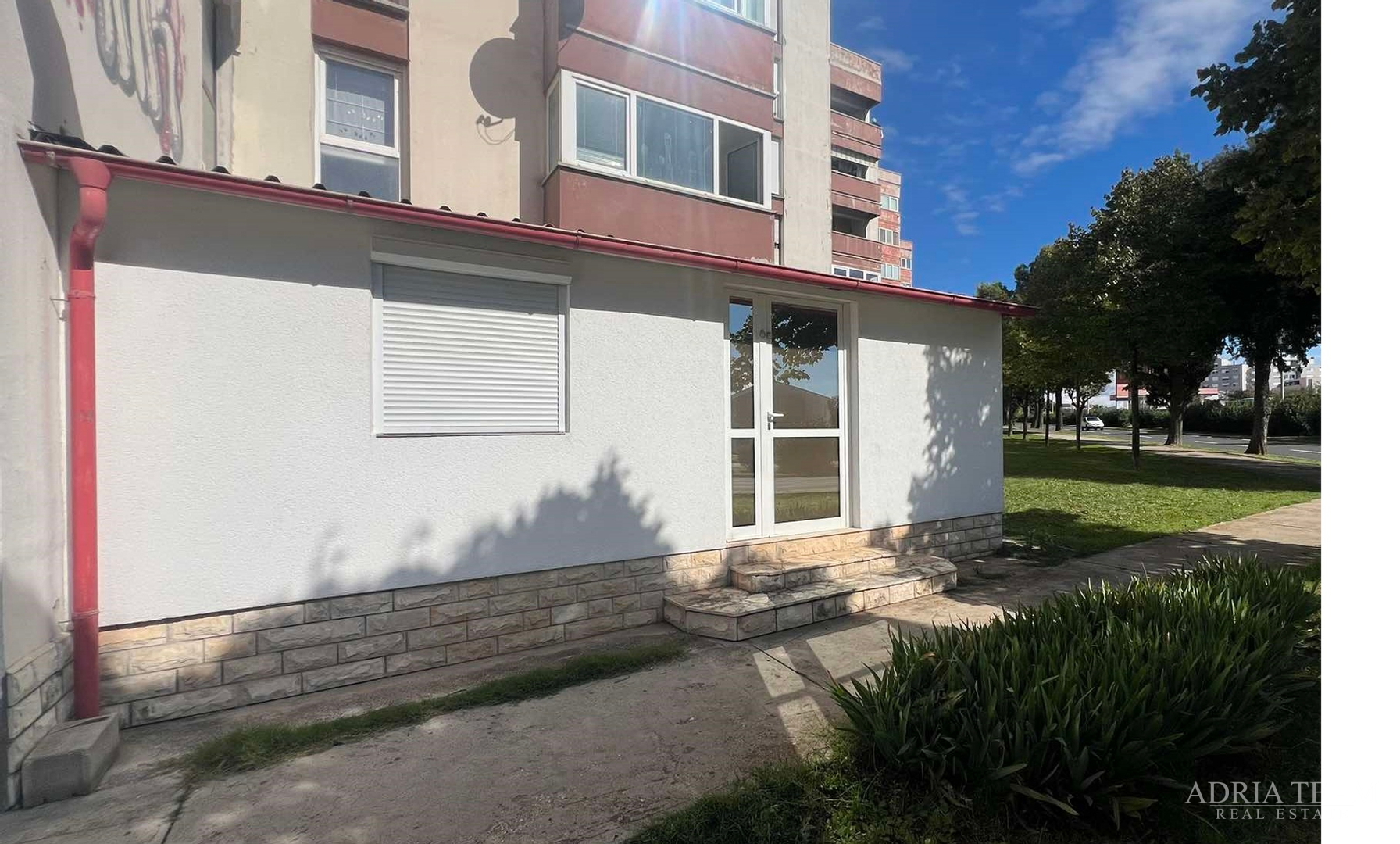 TOP LOCATION!! EXCELLENT OPPORTUNITY FOR COMMERCIAL OR RESIDENTIAL SPACE - ZADAR