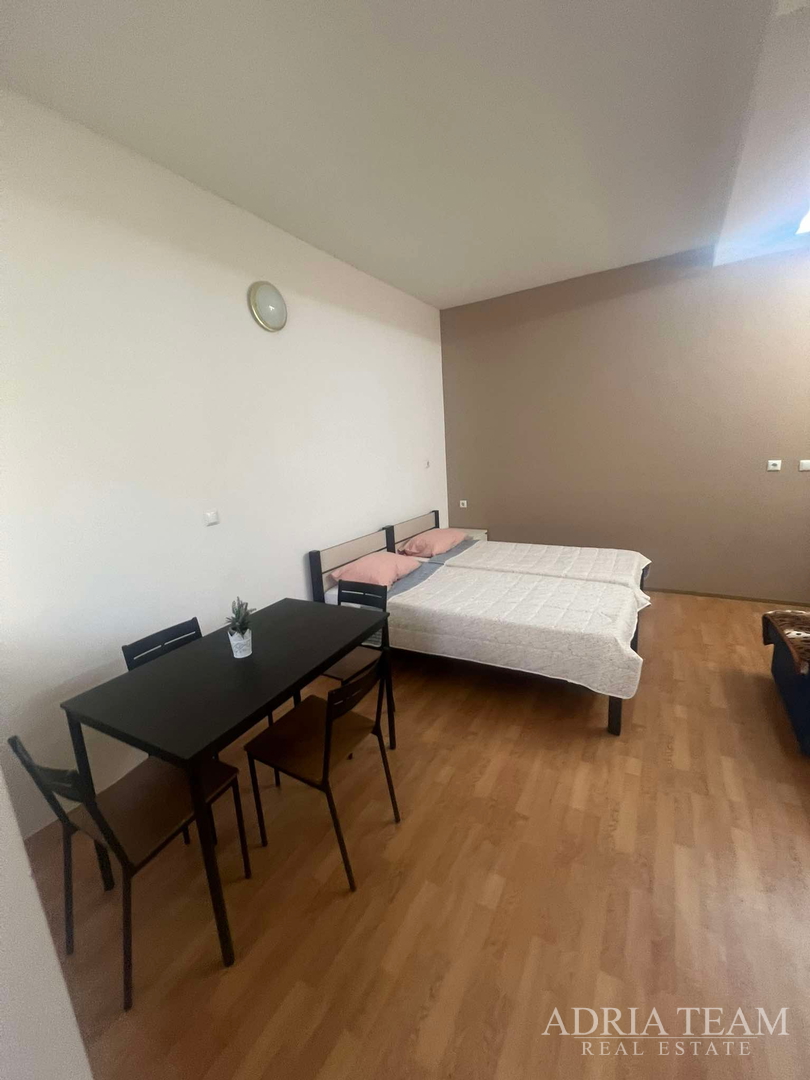 TOP LOCATION!! EXCELLENT OPPORTUNITY FOR COMMERCIAL OR RESIDENTIAL SPACE - ZADAR