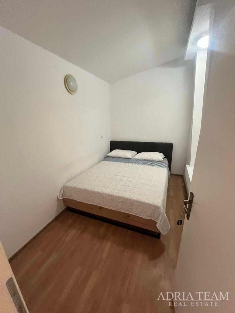TOP LOCATION!! EXCELLENT OPPORTUNITY FOR COMMERCIAL OR RESIDENTIAL SPACE - ZADAR