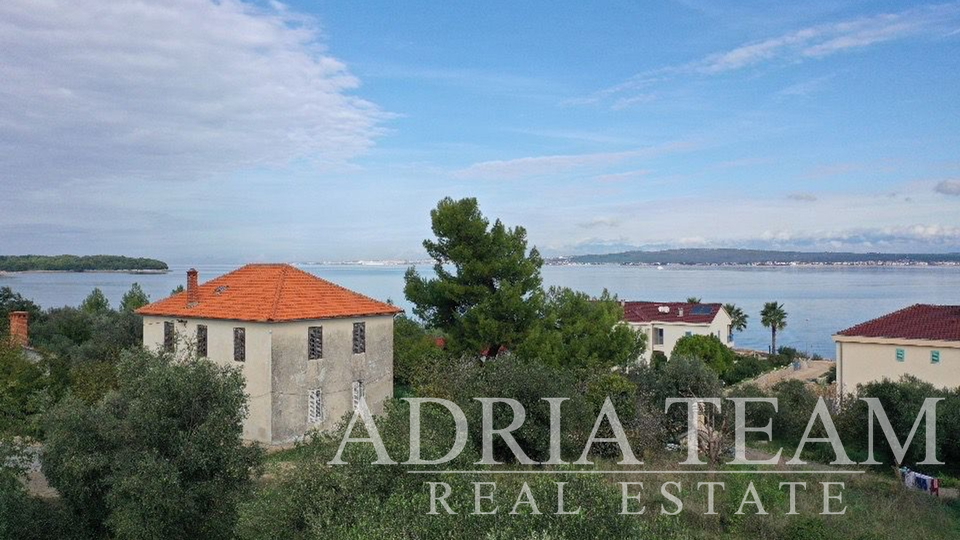 GREAT OPPORTUNITY!! BUILDING PLOT 80 m FROM THE SEA WITH SEA VIEW, BANJ - PAŠMAN