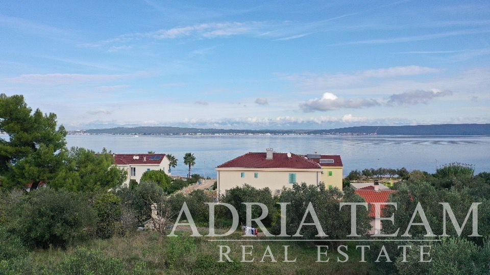 GREAT OPPORTUNITY!! BUILDING PLOT 80 m FROM THE SEA WITH SEA VIEW, BANJ - PAŠMAN