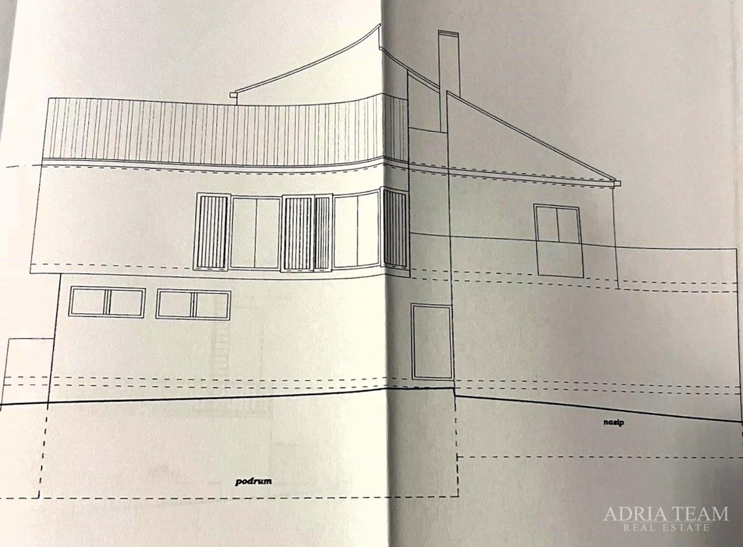 POSLOVNO-STAMBENI OBJEKT, POGLED NA MORE - SALI, DUGI OTOK