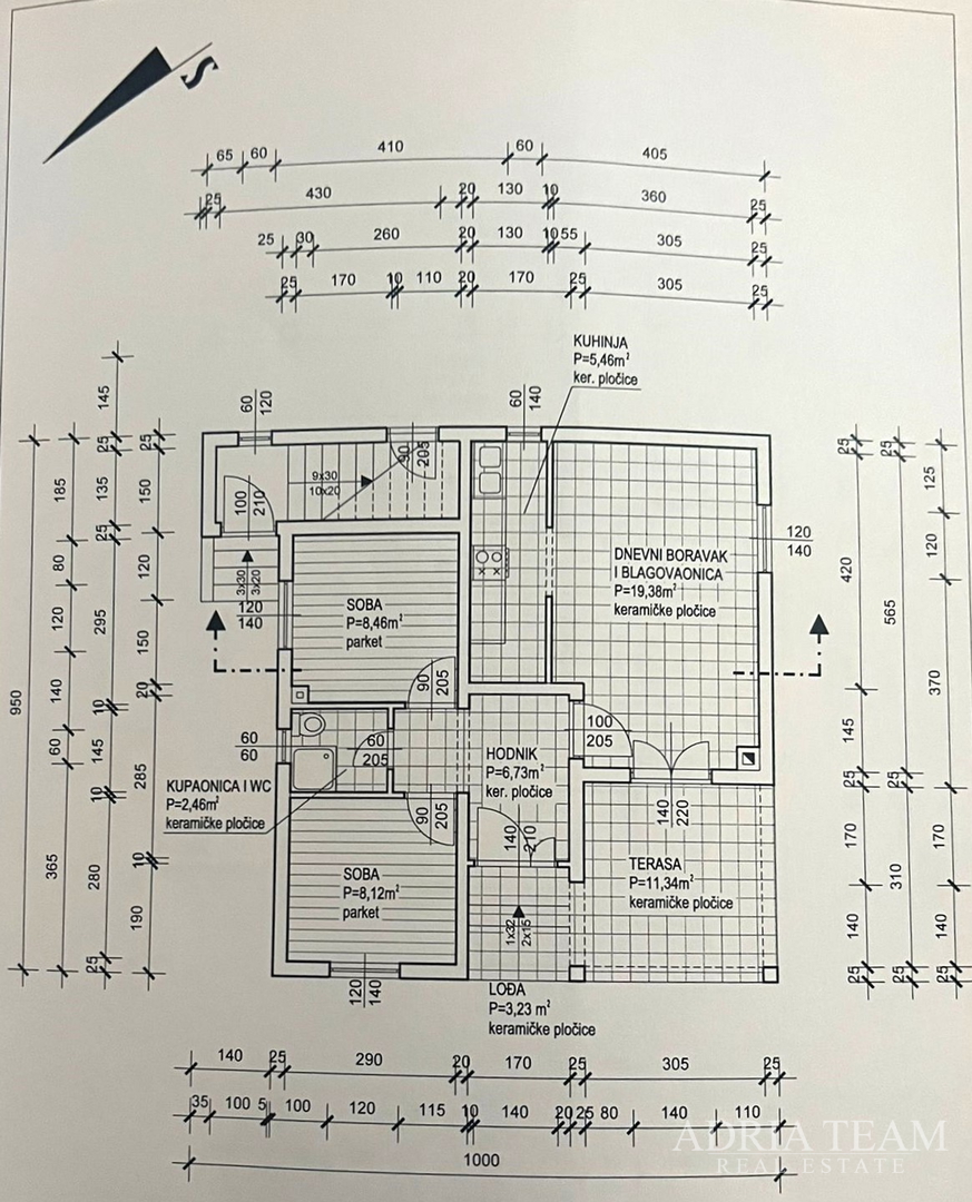 KUĆA S DVIJE STAMBENE JEDINICE, 50 m OD MORA - VIR, JUŽNA STRANA