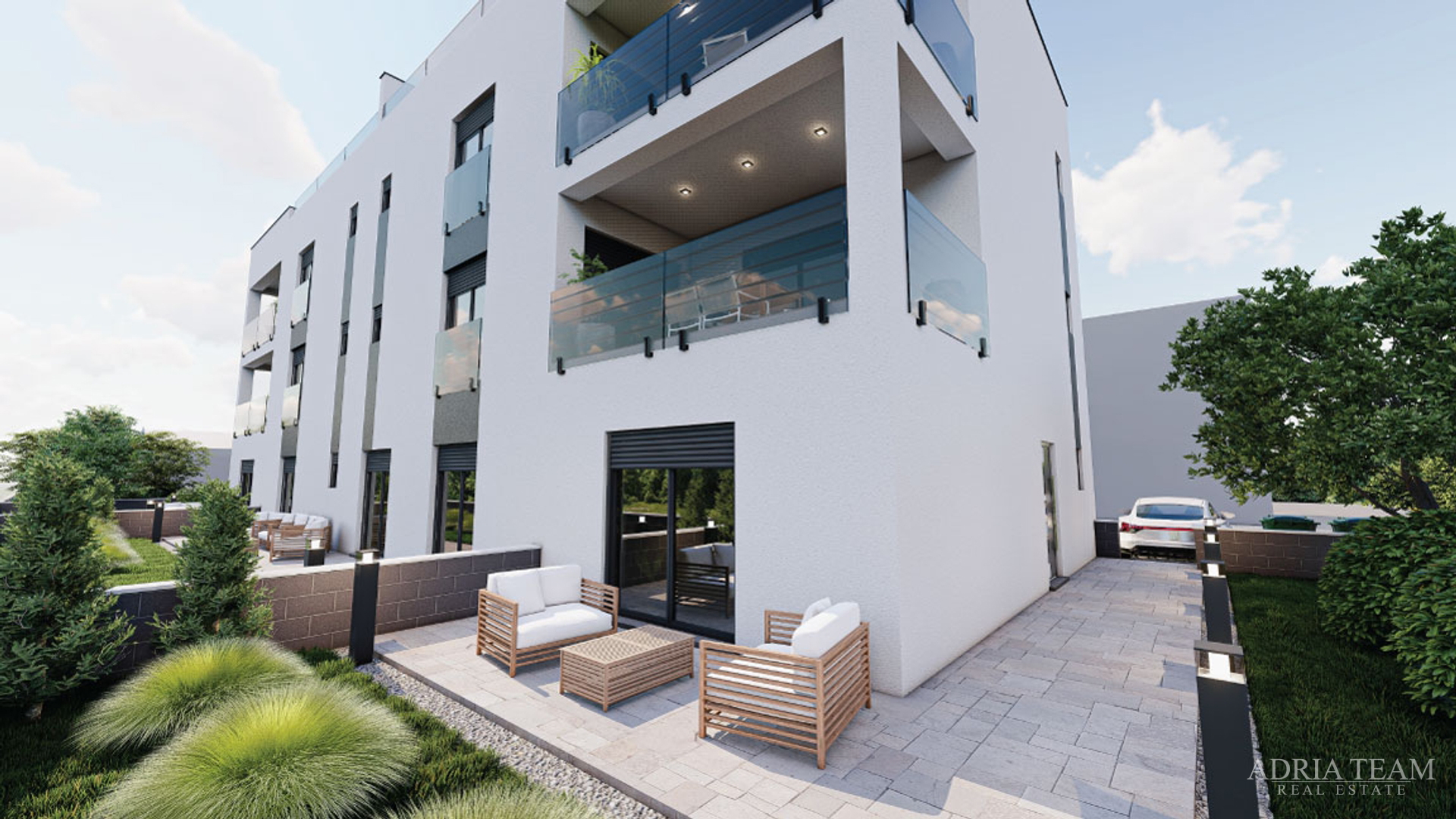 LJETNA AKCIJA! PENTHOUSE S KROVNOM TERASOM I POGLEDOM NA MORE, 400 m OD MORA, SABUNIKE - ZADAR