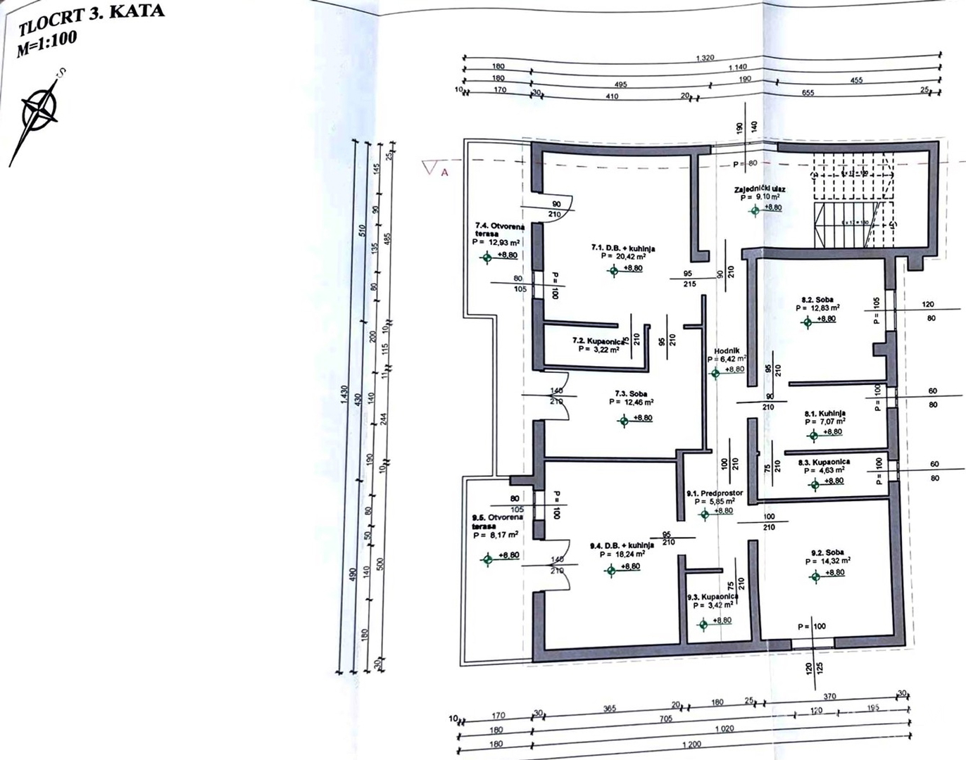 KUĆA S DESET STAMBENIH JEDINICA BLIZU CENTRA S POGLEDOM NA MORE - NOVALJA, PAG