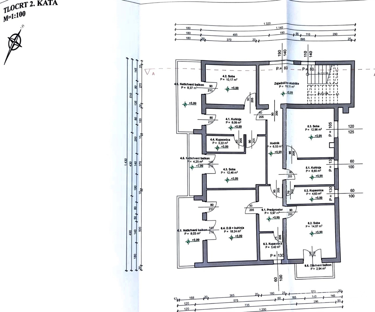 KUĆA S DESET STAMBENIH JEDINICA BLIZU CENTRA S POGLEDOM NA MORE - NOVALJA, PAG