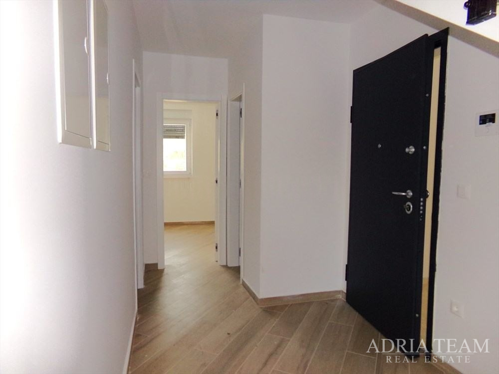 APARTMANI U NOVOGRADNJI - PAG, ŠIMUNI