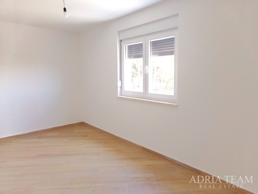 APARTMANI U NOVOGRADNJI - PAG, ŠIMUNI