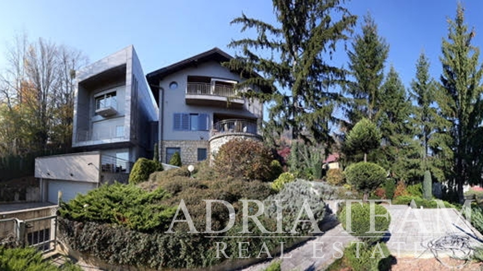 House, 458 m2, For Sale, Samobor
