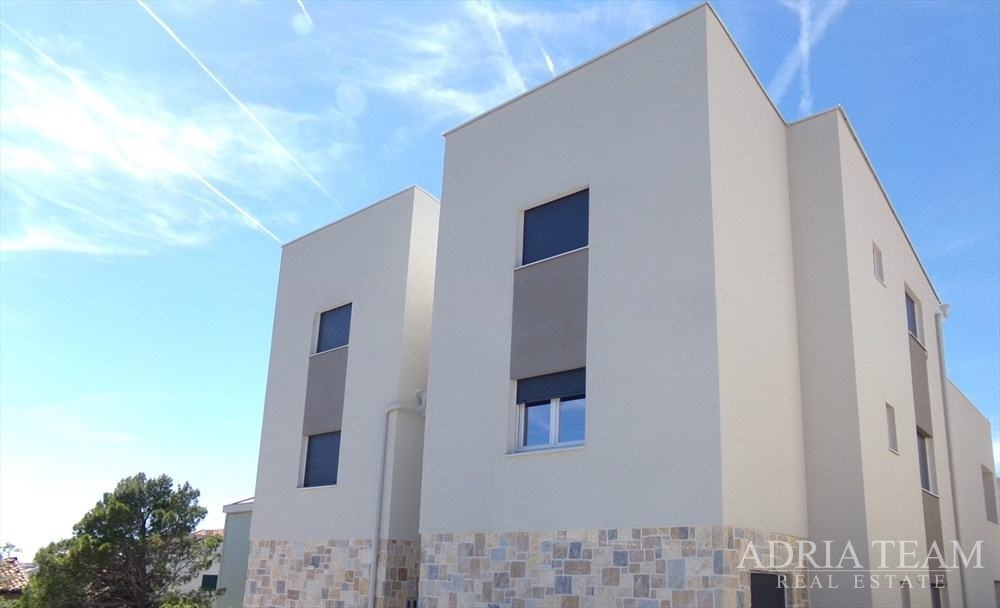 APARTMANI U NOVOGRADNJI - PAG, ŠIMUNI