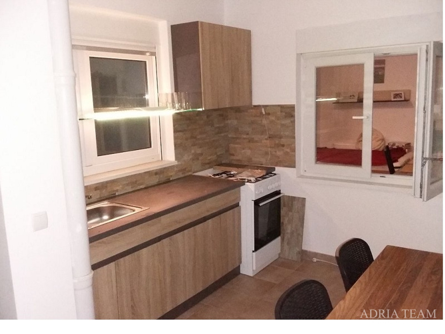 DVIJE APARTMANSKE KUĆE NA PRODAJU, OTOK RAB – BARBAT